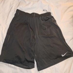 Nike Dry-Fit Men's XL Basketball Shorts Grey